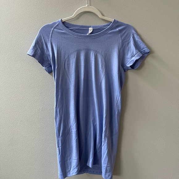 lululemon athletica Tops - Lululemon Lavender Swiftly Tech